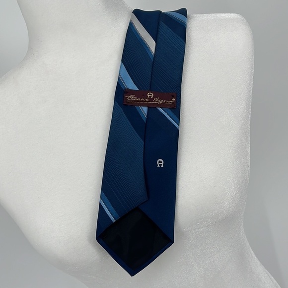 Vintage Etienne Aigner Embroidered Tie Blue - Picture 4 of 10